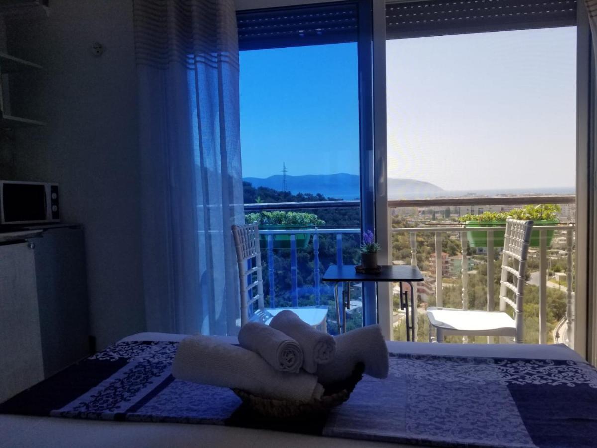 Vila Oliven Vlorë Exterior foto